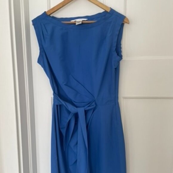 Diane Von Furstenberg Wrap Dress Never Worn Size 6 - Picture 1 of 4